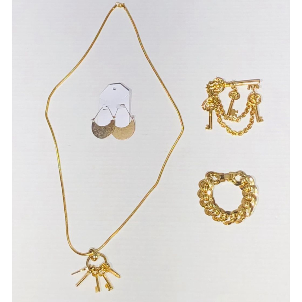 Vintage Women's Long Key Pendant Necklace Earrings Gold Set